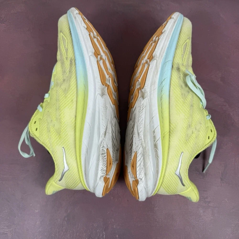 Hoka One One Women's Clifton 9 Citrus Glow Mesh Running Shoes Size‎ 9.5B US